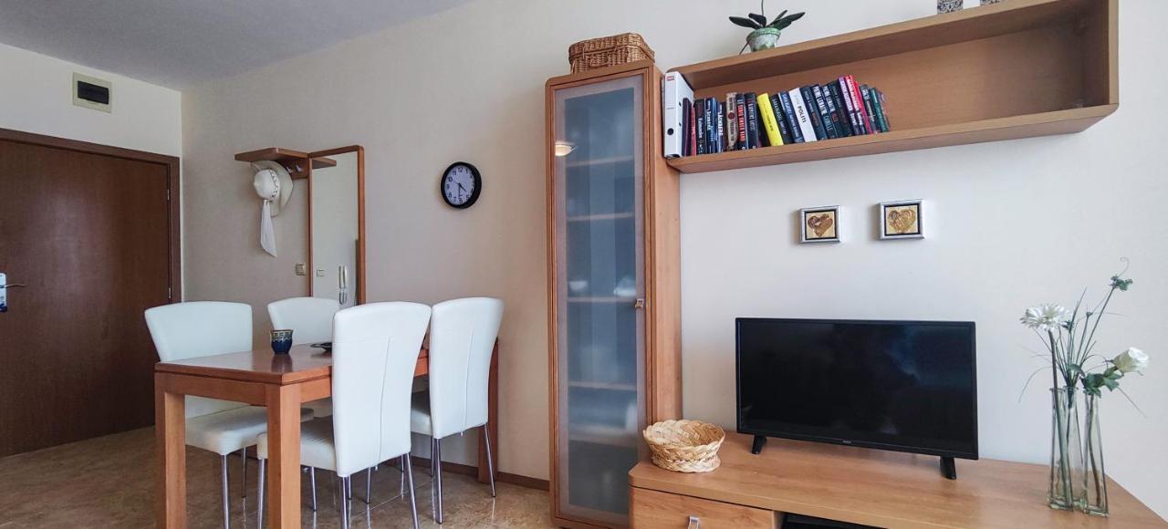 Elit 4 Apartments Slăntjev Brjag Exteriör bild