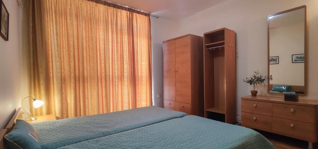 Elit 4 Apartments Slăntjev Brjag Exteriör bild