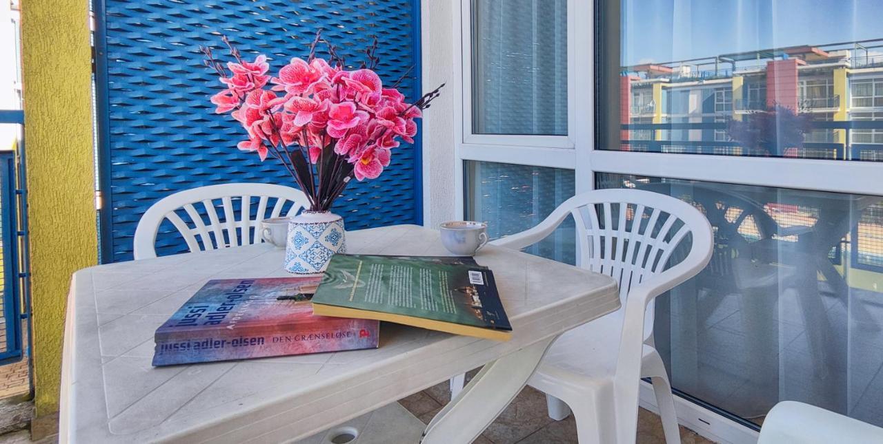 Elit 4 Apartments Slăntjev Brjag Exteriör bild