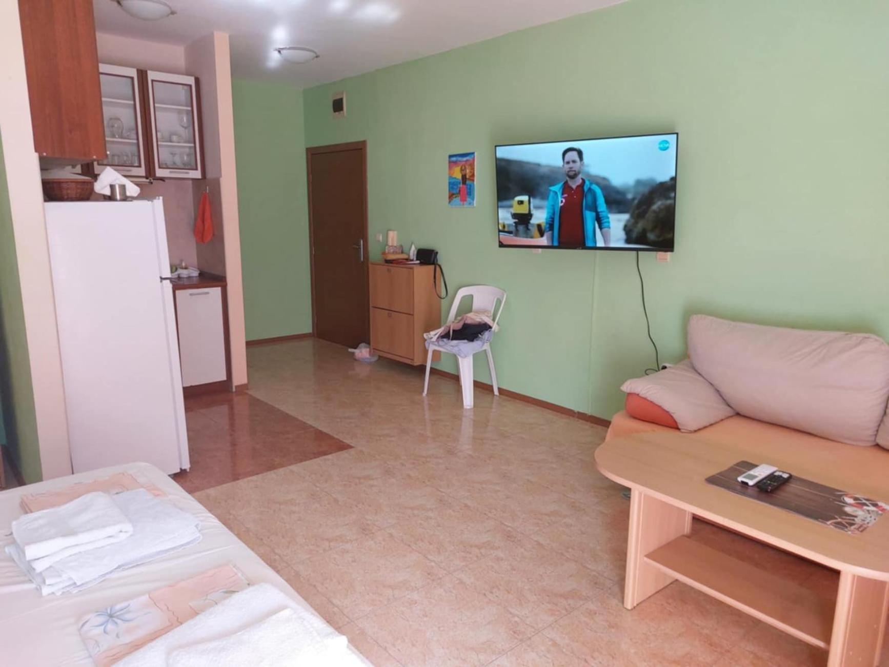 Elit 4 Apartments Slăntjev Brjag Exteriör bild