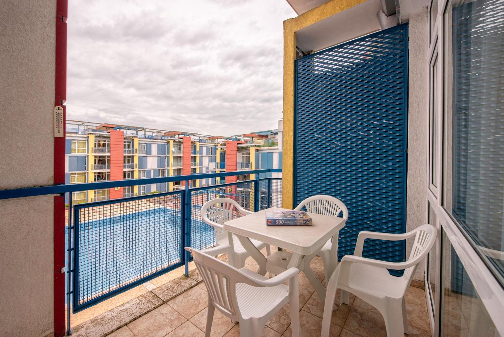 Elit 4 Apartments Slăntjev Brjag Exteriör bild