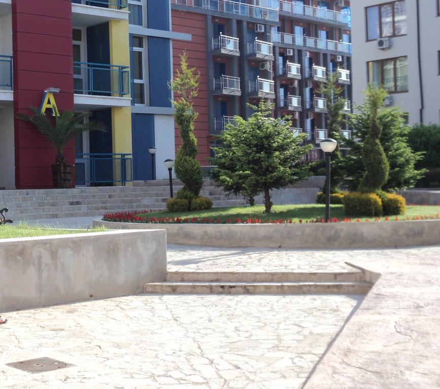 Elit 4 Apartments Slăntjev Brjag Exteriör bild