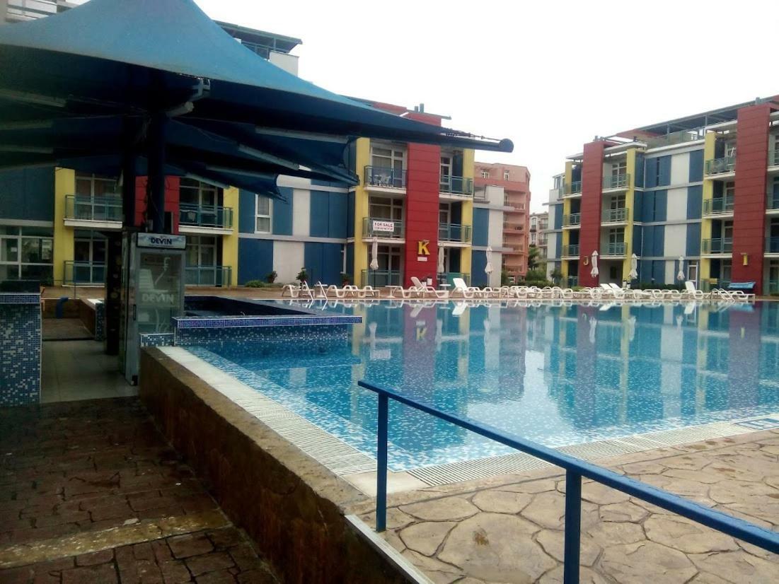 Elit 4 Apartments Slăntjev Brjag Exteriör bild